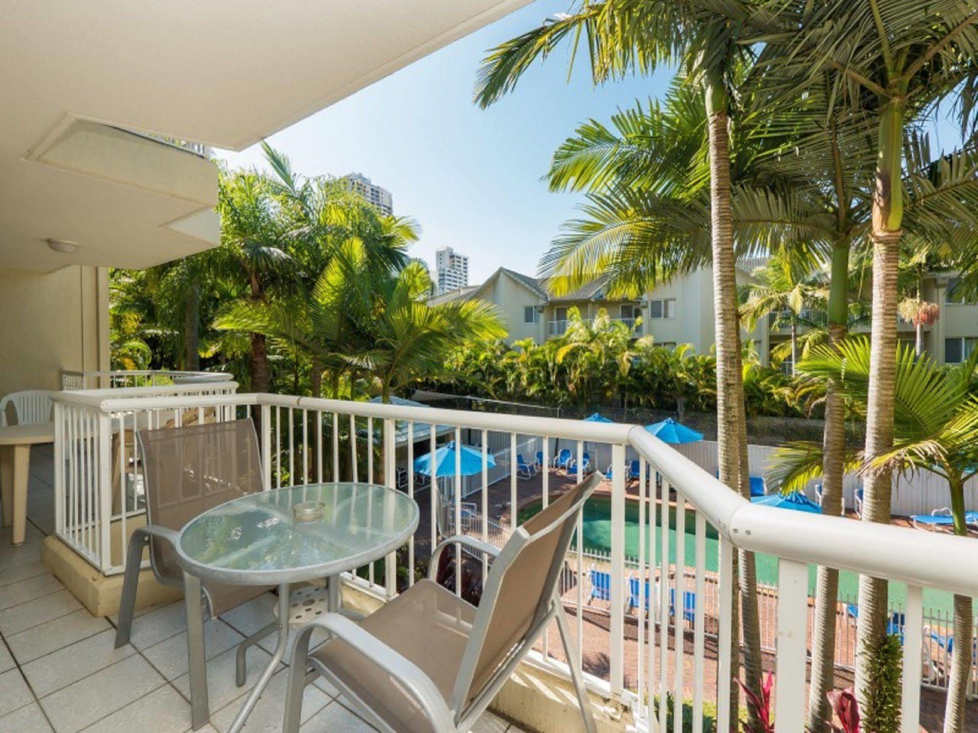 Surfers Tropique Holiday Apartments Голд-Кост Экстерьер фото