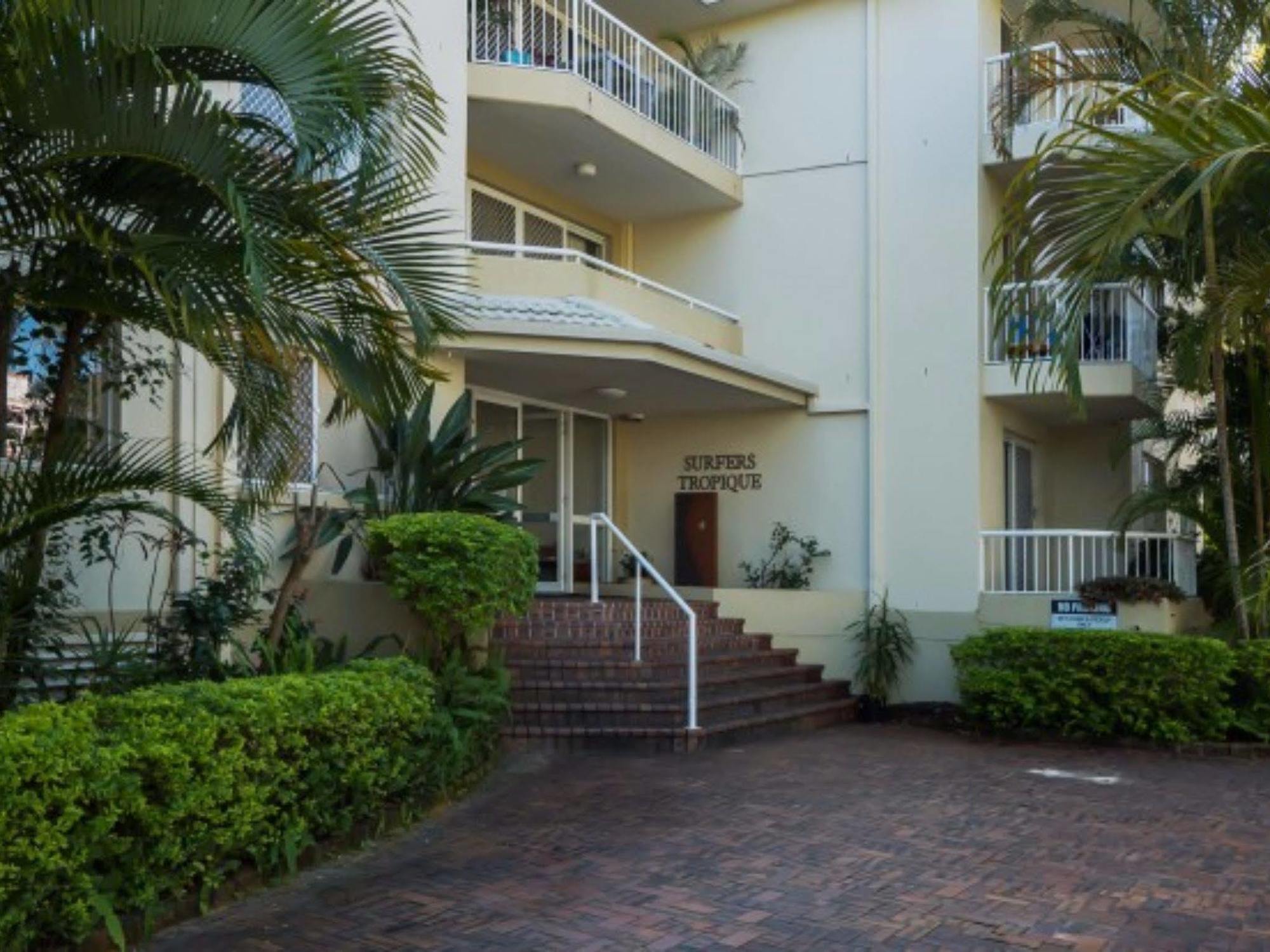 Surfers Tropique Holiday Apartments Голд-Кост Экстерьер фото